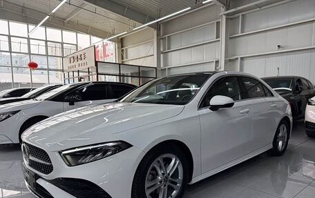 Mercedes-Benz A-Класс, 2023 год, 2 505 000 рублей, 3 фотография