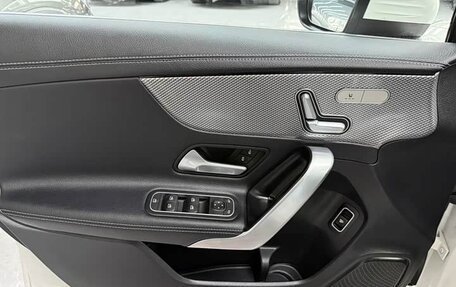 Mercedes-Benz A-Класс, 2023 год, 2 505 000 рублей, 7 фотография