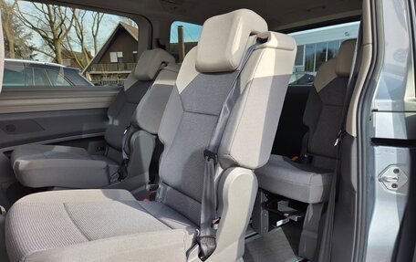 Volkswagen Multivan, 2022 год, 4 560 000 рублей, 21 фотография