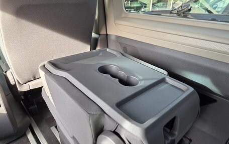 Volkswagen Multivan, 2022 год, 4 560 000 рублей, 22 фотография