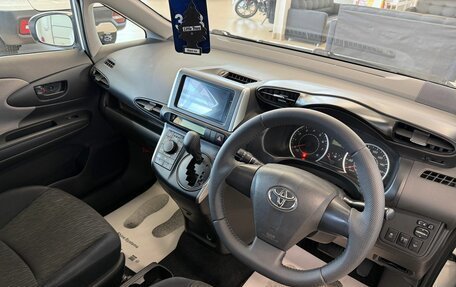 Toyota Wish II, 2010 год, 1 349 000 рублей, 11 фотография