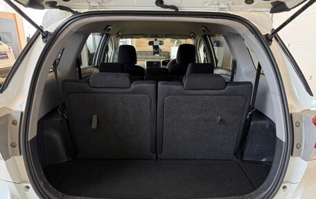 Toyota Wish II, 2010 год, 1 349 000 рублей, 19 фотография