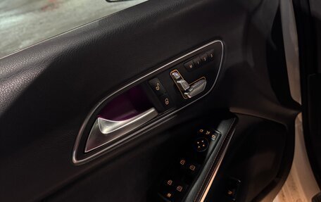 Mercedes-Benz CLA, 2018 год, 2 500 000 рублей, 15 фотография