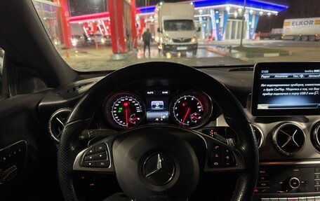 Mercedes-Benz CLA, 2018 год, 2 500 000 рублей, 18 фотография