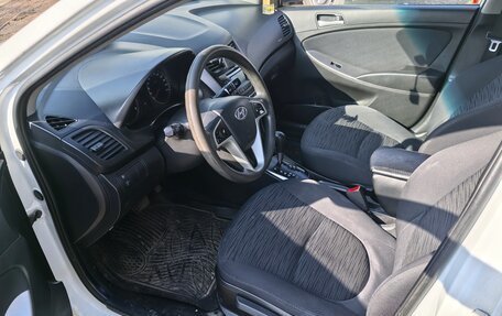 Hyundai Solaris II рестайлинг, 2014 год, 630 000 рублей, 4 фотография