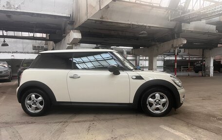 MINI Hatch, 2009 год, 850 000 рублей, 4 фотография