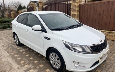 KIA Rio III рестайлинг, 2013 год, 945 000 рублей, 8 фотография