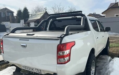 Mitsubishi L200 IV рестайлинг, 2015 год, 2 300 000 рублей, 4 фотография