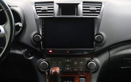 Toyota Highlander III, 2012 год, 1 942 000 рублей, 10 фотография