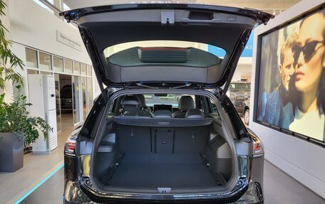 Volkswagen Tiguan, 2024 год, 5 598 000 рублей, 11 фотография