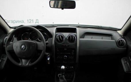 Renault Duster I рестайлинг, 2017 год, 829 000 рублей, 7 фотография