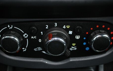 Renault Duster I рестайлинг, 2017 год, 829 000 рублей, 12 фотография