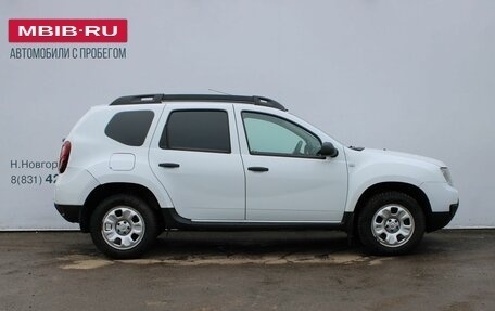 Renault Duster I рестайлинг, 2017 год, 829 000 рублей, 4 фотография