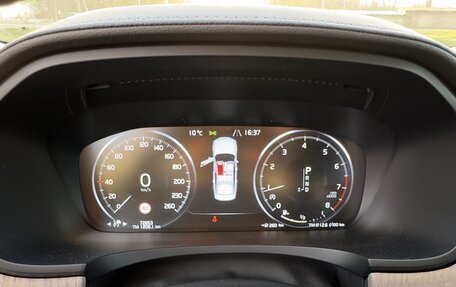 Volvo S90 II рестайлинг, 2021 год, 4 000 000 рублей, 6 фотография