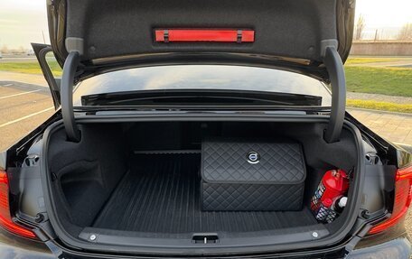 Volvo S90 II рестайлинг, 2021 год, 4 000 000 рублей, 11 фотография