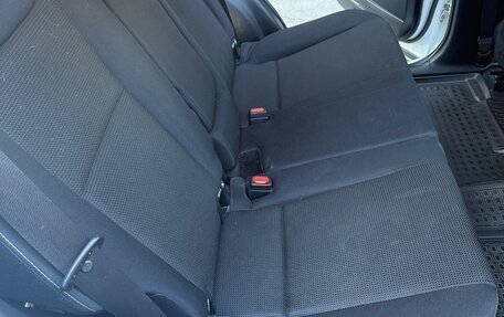 Toyota RAV4, 2018 год, 2 490 000 рублей, 14 фотография