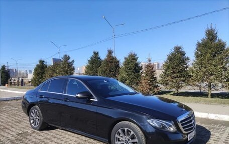 Mercedes-Benz E-Класс, 2016 год, 2 500 000 рублей, 2 фотография