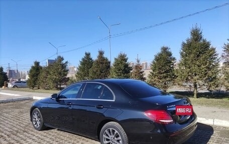 Mercedes-Benz E-Класс, 2016 год, 2 500 000 рублей, 4 фотография