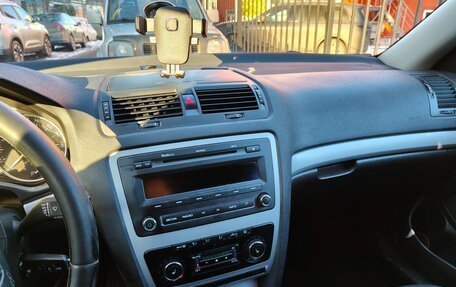 Skoda Octavia, 2012 год, 800 000 рублей, 2 фотография