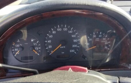 Mercedes-Benz M-Класс, 2000 год, 350 000 рублей, 8 фотография