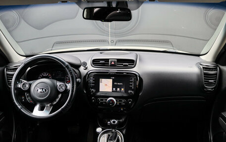 KIA Soul II рестайлинг, 2019 год, 1 600 000 рублей, 9 фотография