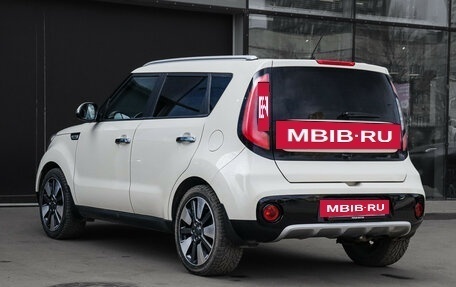 KIA Soul II рестайлинг, 2019 год, 1 600 000 рублей, 6 фотография