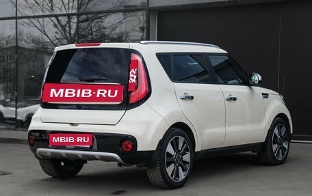 KIA Soul II рестайлинг, 2019 год, 1 600 000 рублей, 4 фотография