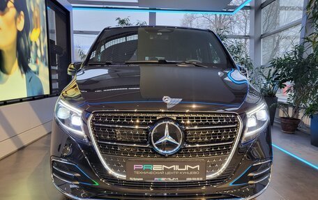 Mercedes-Benz V-Класс, 2025 год, 13 698 000 рублей, 2 фотография