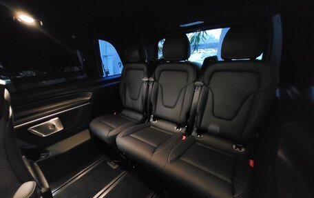 Mercedes-Benz V-Класс, 2025 год, 13 698 000 рублей, 22 фотография