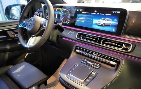 Mercedes-Benz V-Класс, 2025 год, 13 698 000 рублей, 24 фотография