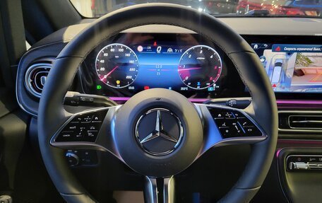 Mercedes-Benz V-Класс, 2025 год, 13 698 000 рублей, 36 фотография