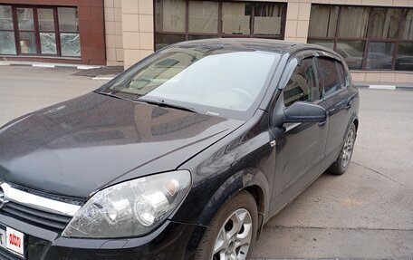 Opel Astra H, 2005 год, 320 000 рублей, 2 фотография