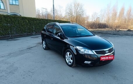 KIA cee'd I рестайлинг, 2010 год, 3 фотография