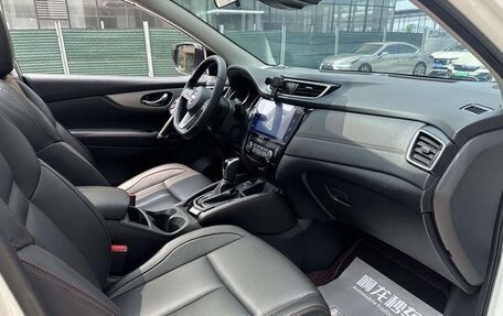 Nissan Qashqai, 2022 год, 1 800 000 рублей, 14 фотография