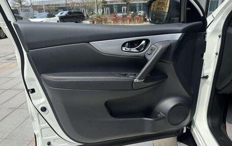 Nissan Qashqai, 2022 год, 1 800 000 рублей, 19 фотография