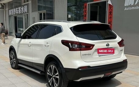 Nissan Qashqai, 2022 год, 1 800 000 рублей, 5 фотография