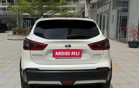 Nissan Qashqai, 2022 год, 1 800 000 рублей, 7 фотография