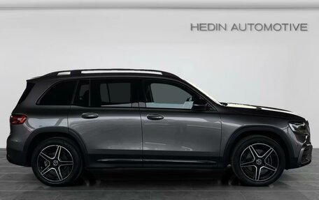 Mercedes-Benz GLB, 2022 год, 2 550 000 рублей, 3 фотография