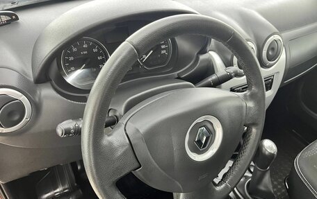 Renault Sandero I, 2014 год, 857 000 рублей, 14 фотография