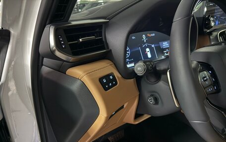 Lexus LX, 2025 год, 18 800 000 рублей, 13 фотография