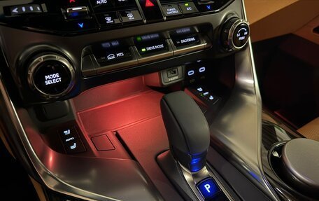 Lexus LX, 2025 год, 18 800 000 рублей, 39 фотография