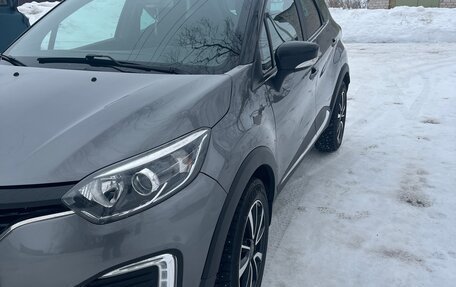 Renault Kaptur I рестайлинг, 2017 год, 1 400 000 рублей, 4 фотография