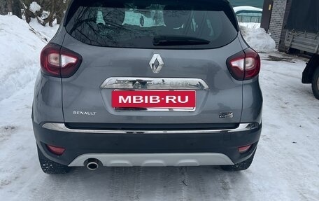 Renault Kaptur I рестайлинг, 2017 год, 1 400 000 рублей, 3 фотография