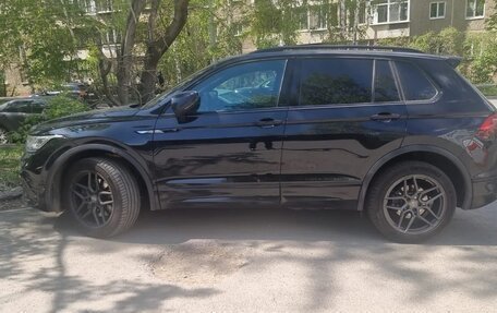 Volkswagen Tiguan II, 2021 год, 3 875 000 рублей, 25 фотография