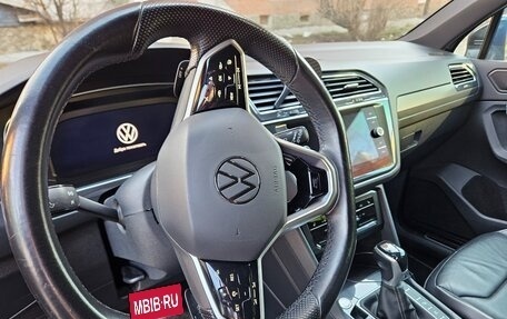 Volkswagen Tiguan II, 2021 год, 3 875 000 рублей, 18 фотография