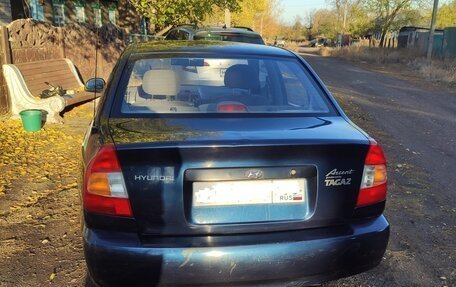 Hyundai Accent II, 2009 год, 700 000 рублей, 3 фотография