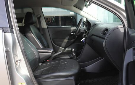 Volkswagen Polo VI (EU Market), 2018 год, 750 000 рублей, 13 фотография