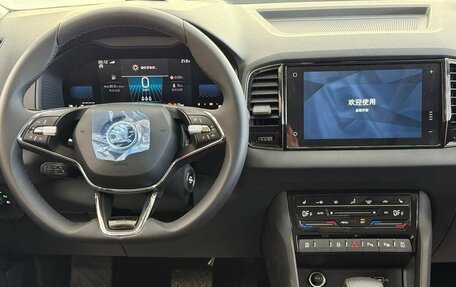 Skoda Karoq I, 2025 год, 3 300 000 рублей, 12 фотография