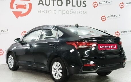 Hyundai Solaris II рестайлинг, 2018 год, 1 350 000 рублей, 2 фотография
