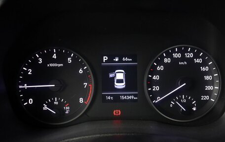 Hyundai Solaris II рестайлинг, 2018 год, 1 350 000 рублей, 18 фотография